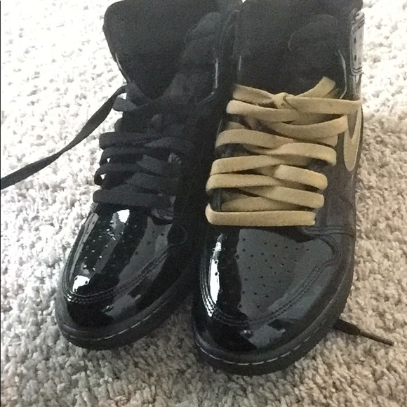 Jordan 1 OG high Matalic - Picture 3 of 4